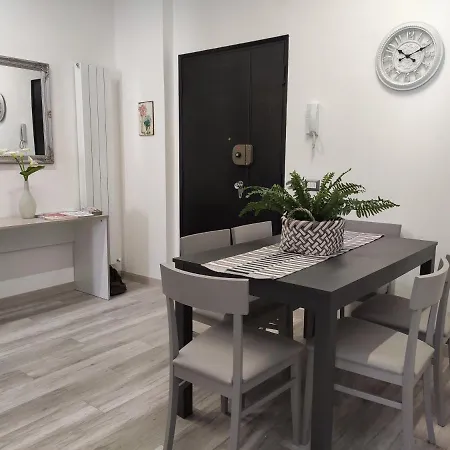 Rosita レカナーティ