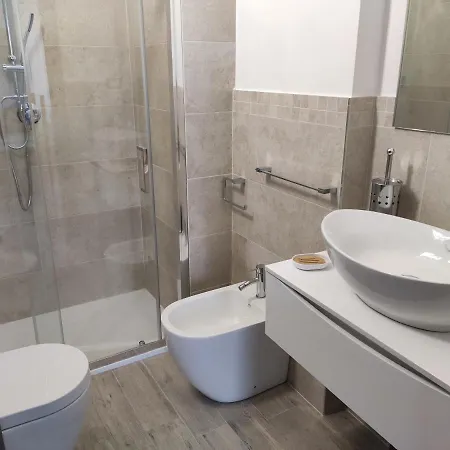 ゲストハウス Rosita 3*