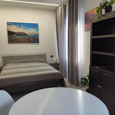 Rosita ゲストハウス